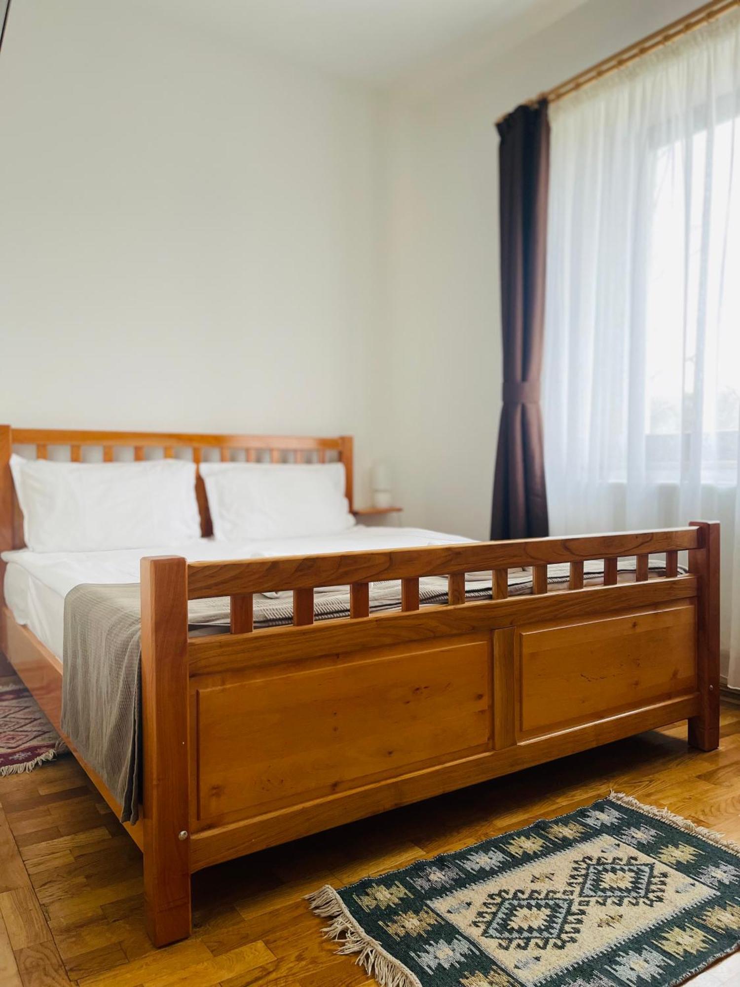 Domeniul Bondarelului Hotel Ocolisu Mic Ngoại thất bức ảnh